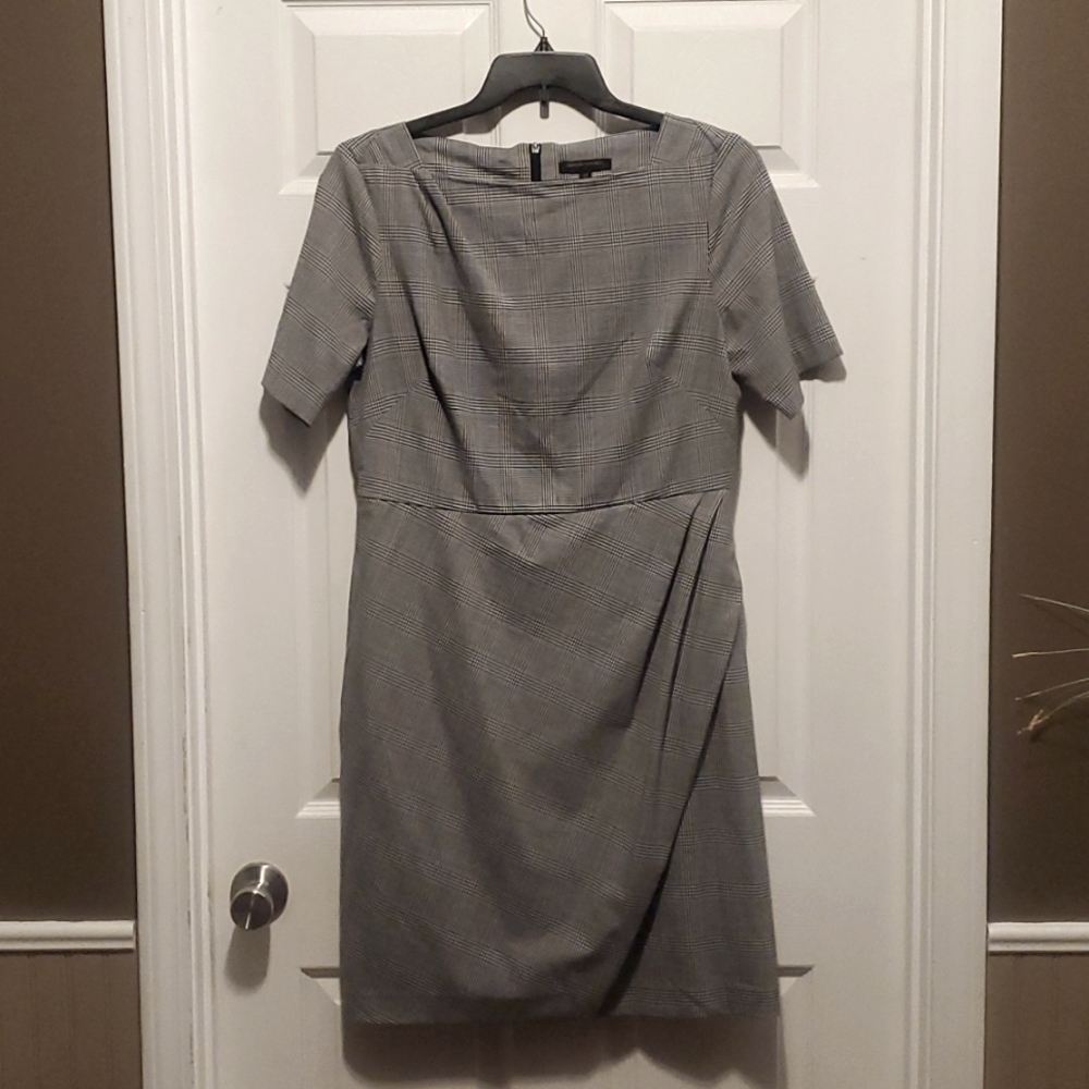 Banana Republic Sheath dress